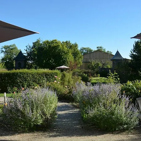 Apartment Bienvenu Dans Le Chez Pommes & Chevaux Favieres (Somme)